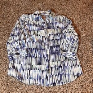 Chico's Button-Up Top Wrinkle Resistant 3/4 Sleeve Abstract‎ Print Size 0 (S)